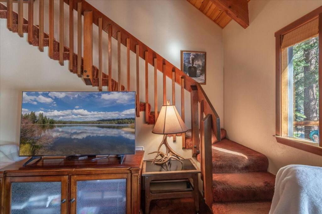 3Br Tahoe Donner Cabin With Hoa Perks Like Pools Hot-Tub Minutes To Trails Lake Golf Truckee Dış mekan fotoğraf