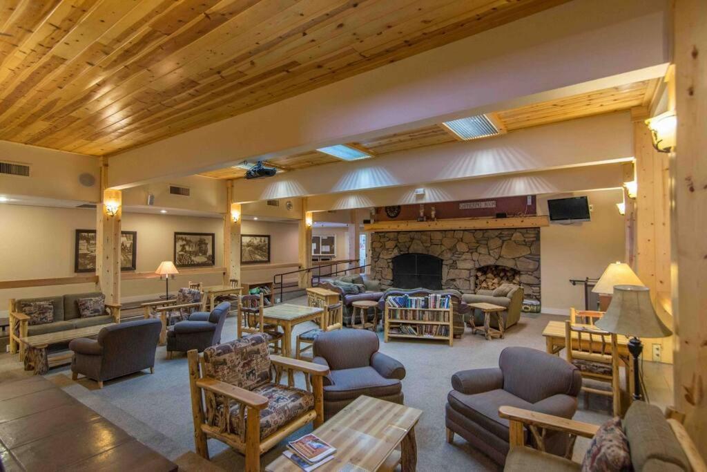 3Br Tahoe Donner Cabin With Hoa Perks Like Pools Hot-Tub Minutes To Trails Lake Golf Truckee Dış mekan fotoğraf