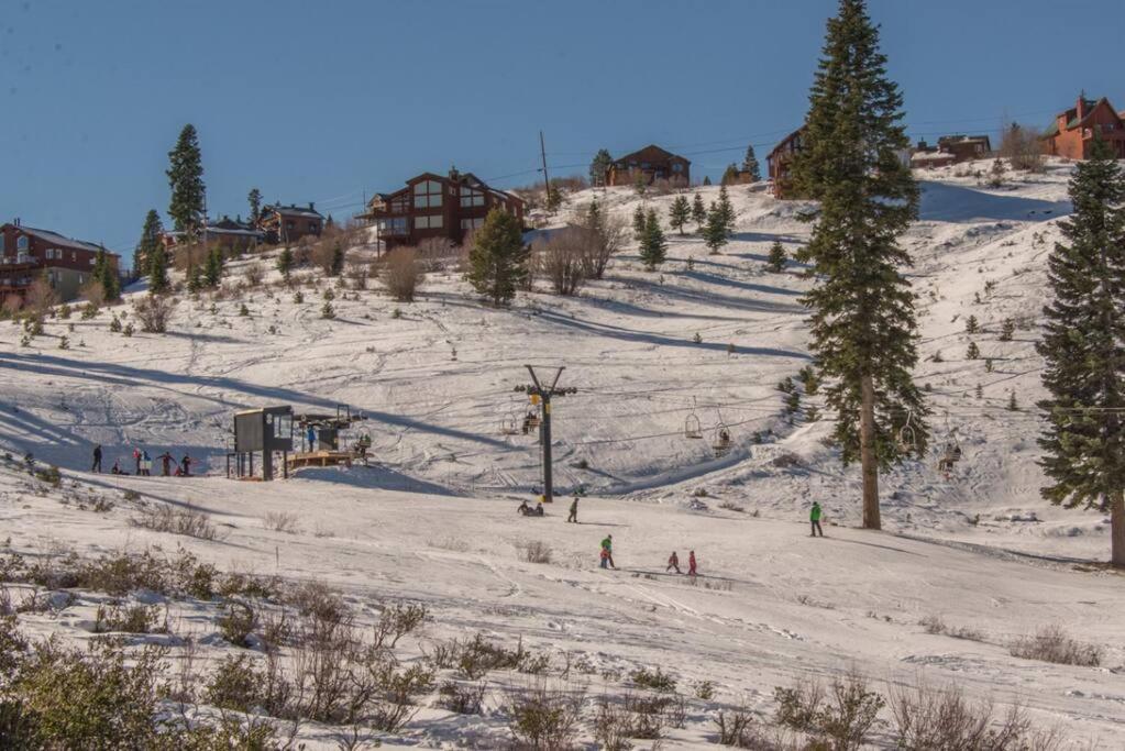 3Br Tahoe Donner Cabin With Hoa Perks Like Pools Hot-Tub Minutes To Trails Lake Golf Truckee Dış mekan fotoğraf