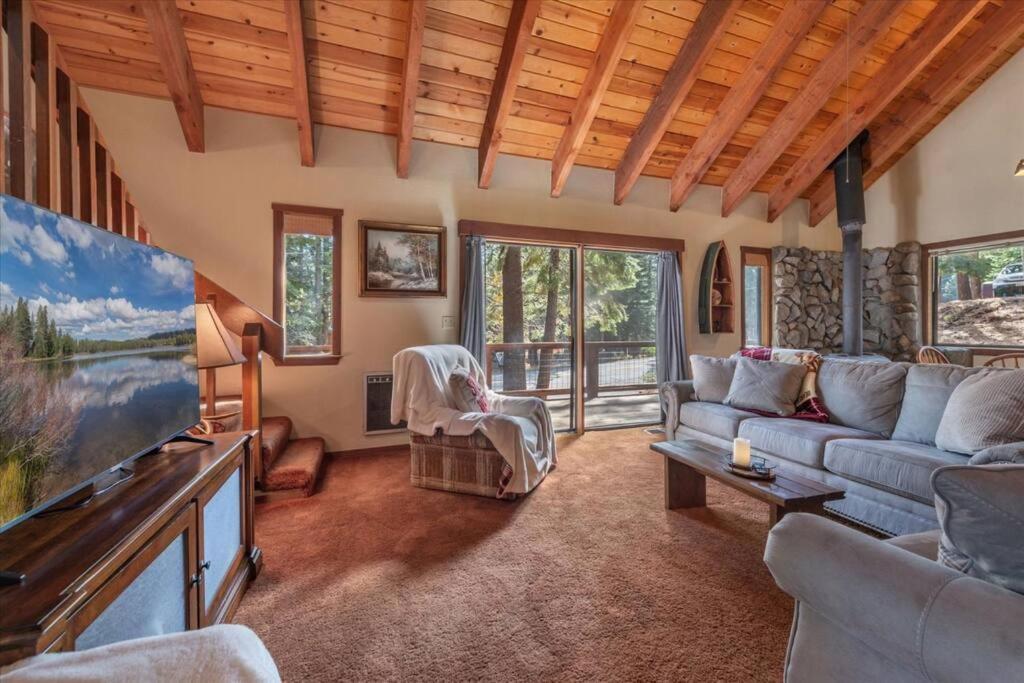 3Br Tahoe Donner Cabin With Hoa Perks Like Pools Hot-Tub Minutes To Trails Lake Golf Truckee Dış mekan fotoğraf