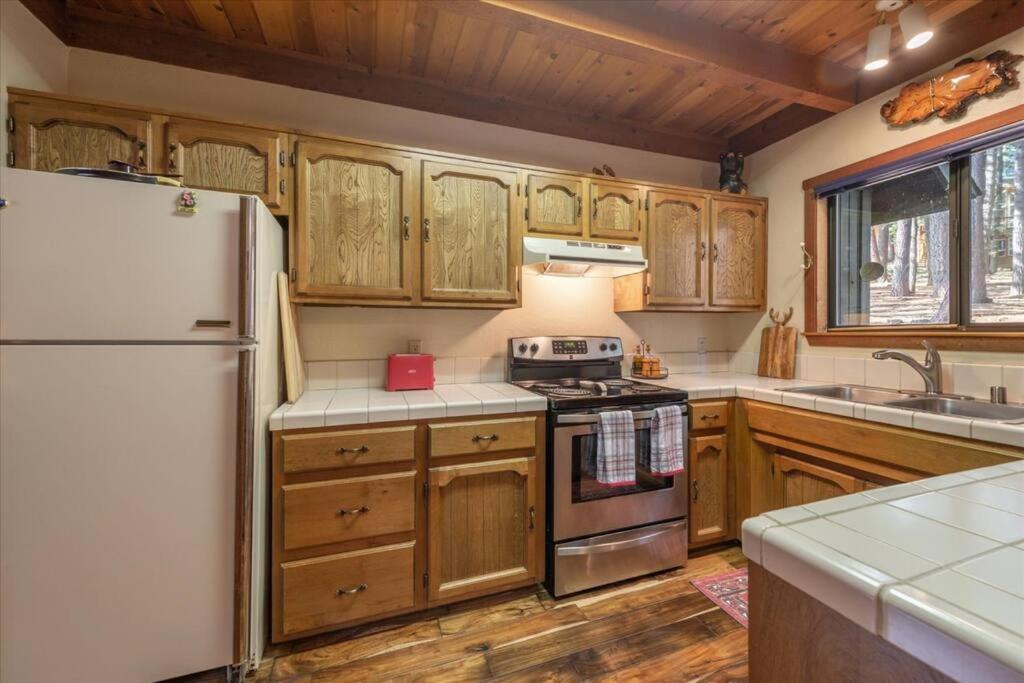 3Br Tahoe Donner Cabin With Hoa Perks Like Pools Hot-Tub Minutes To Trails Lake Golf Truckee Dış mekan fotoğraf