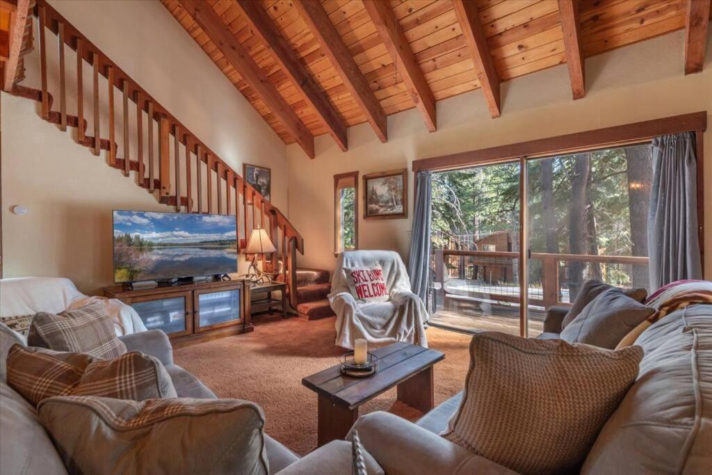 3Br Tahoe Donner Cabin With Hoa Perks Like Pools Hot-Tub Minutes To Trails Lake Golf Truckee Dış mekan fotoğraf