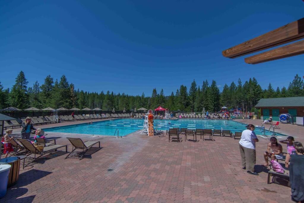 3Br Tahoe Donner Cabin With Hoa Perks Like Pools Hot-Tub Minutes To Trails Lake Golf Truckee Dış mekan fotoğraf